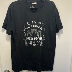 Maurices Hocus Pocus Graphic T-Shirt Size L
